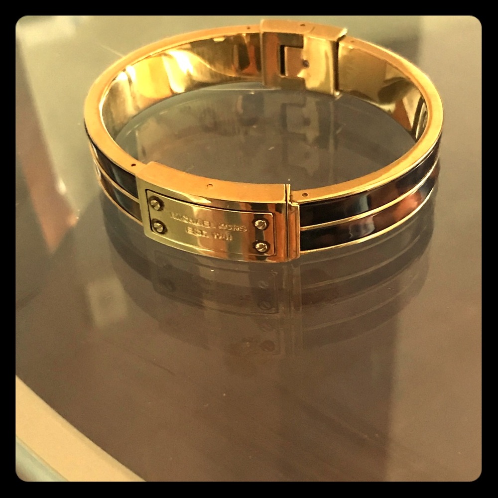 Michael Kors bangle